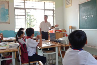 khối 5 tổ chức chuyên đề môn Lịch sử và Khoa học đầu năm